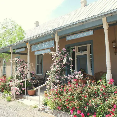 Veranda Historic Inn